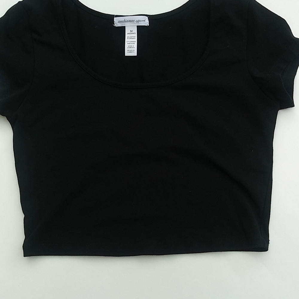crop top